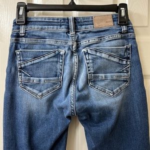 BKE Stella Skinny Jeans